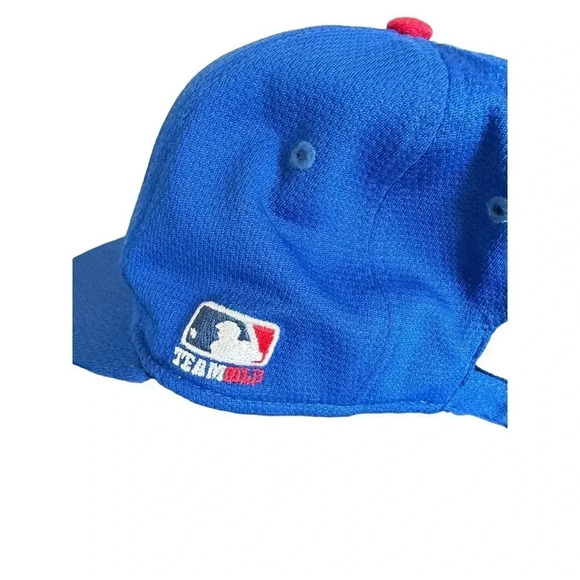 Chicago Cubs Mesh Snap Back Trucker Hat Red Button MLB Baseball 70s 80s Sandberg - Picture 2 of 3